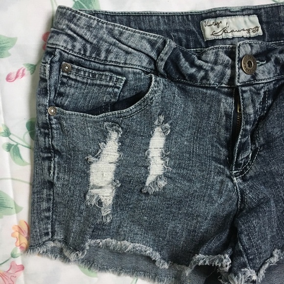 🌱 Jean Short Shorts 🌱 - Picture 3 of 5